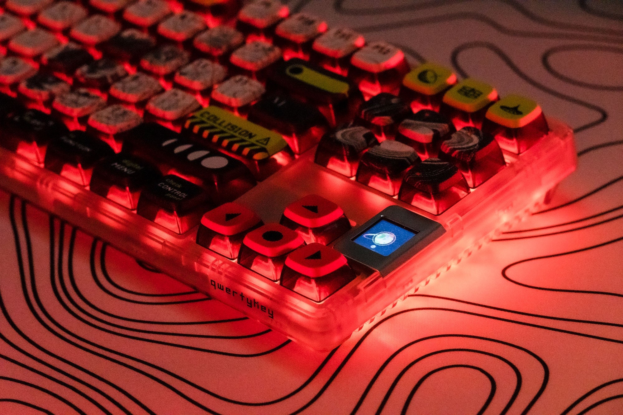 QwertyKey80 Astro bezprzewodowa Bluetooth Hotswap RGB QMK/VIA - L gasket mount klawiatura mechaniczna gamingowa z ekranem
