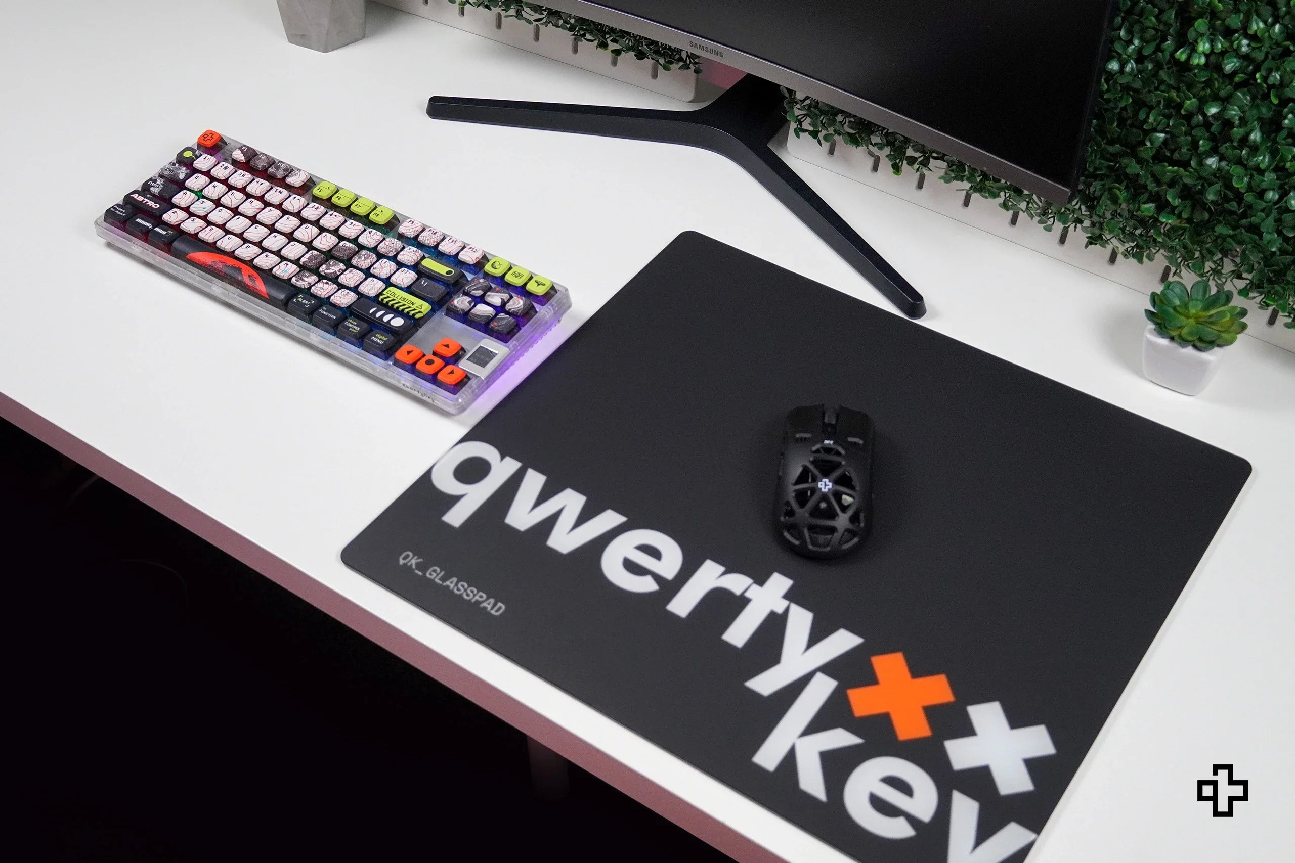 Podkładka pod mysz Gaming QwertyKey Esports szklana 3.2mm Anti - Slip TPU