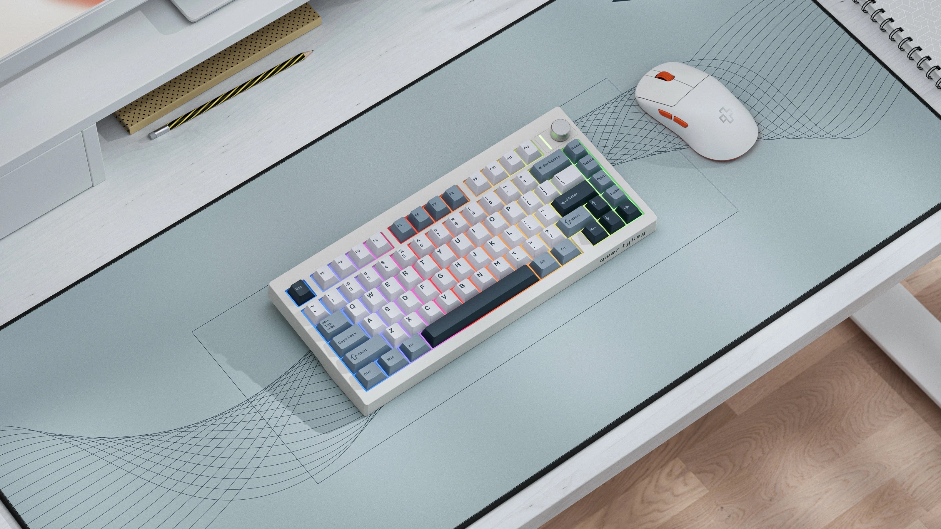 QwertyKey75 Pro V2 biała Web Software - bezprzewodowa klawiatura mechaniczna gamingowa, Hotswap, RGB, gasket mount