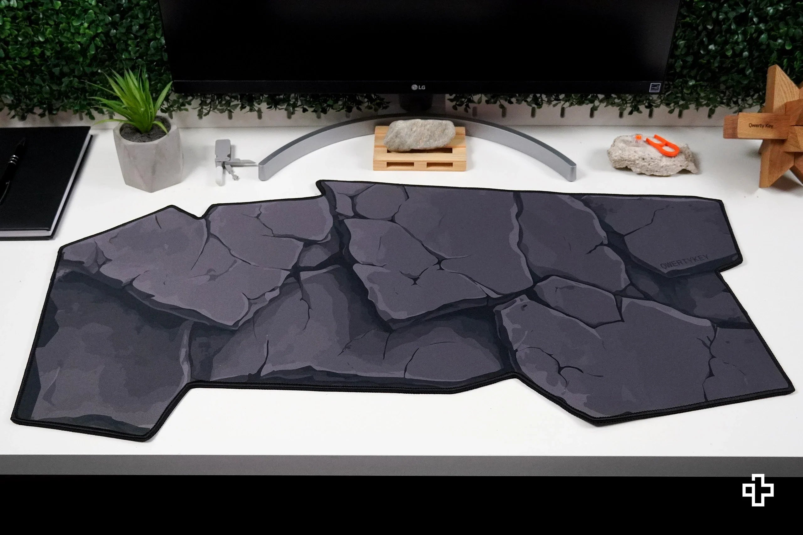 Deskmat / podkładka pod mysz QwertyKey Stone 4 mm obszyte krawędzie