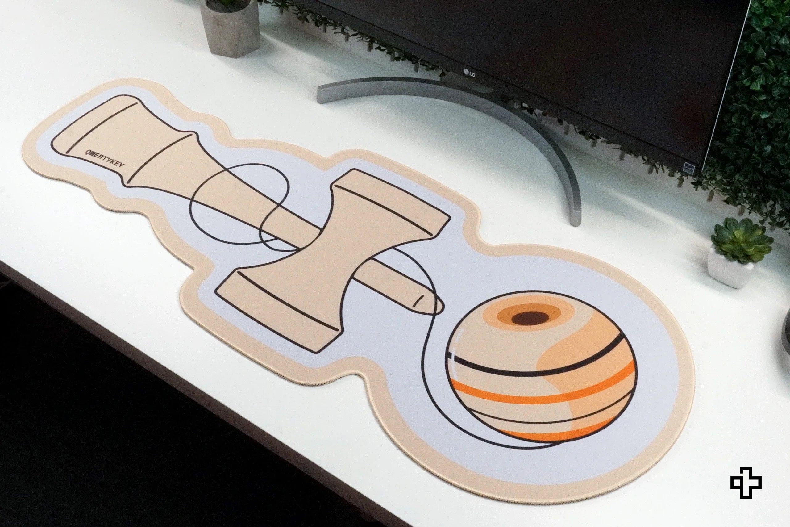 Deskmat / podkładka pod mysz QwertyKey Kendama 4 mm obszyte krawędzie