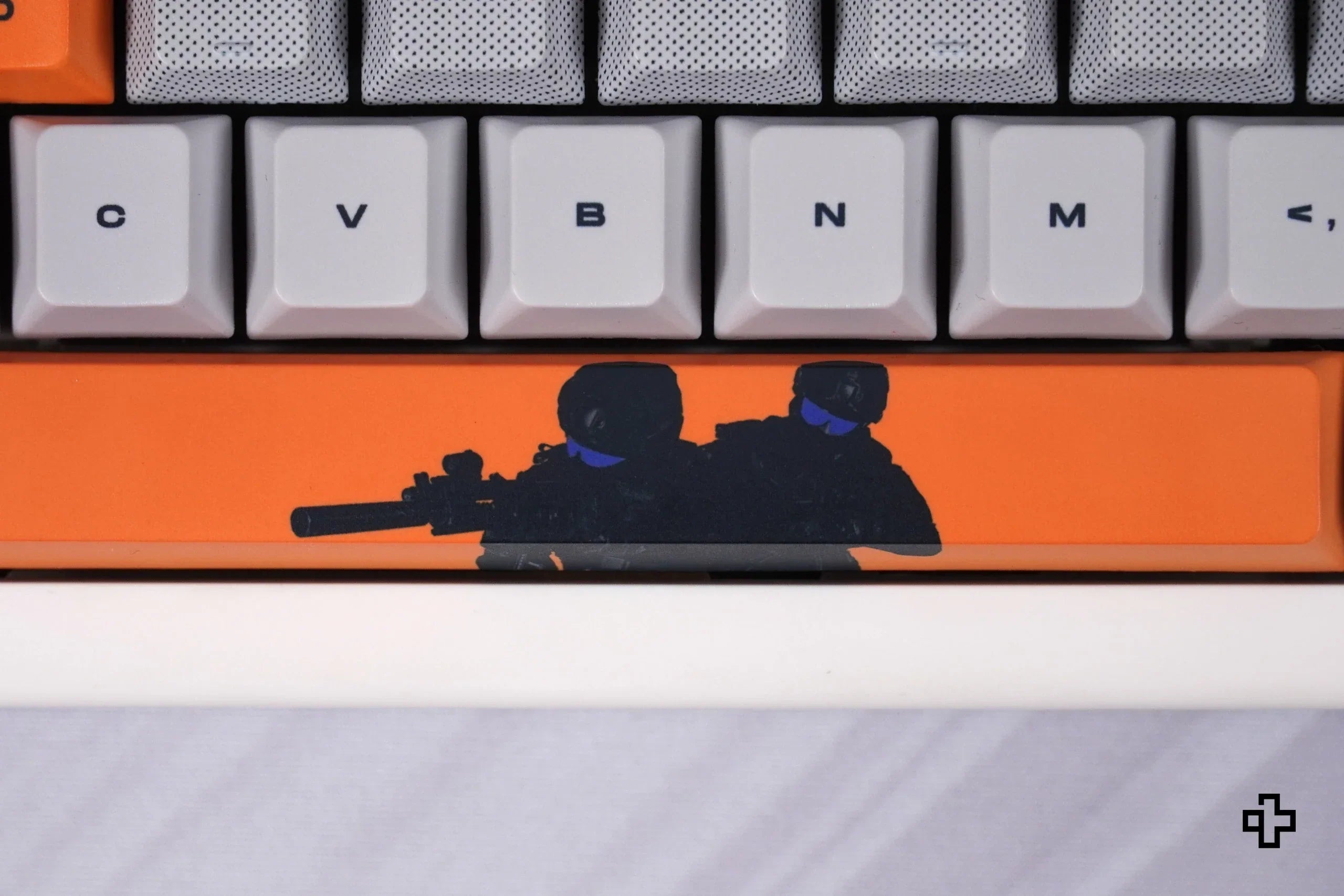 Zestaw keycapów QwertyKey CS Dye Sub, profil Cherry