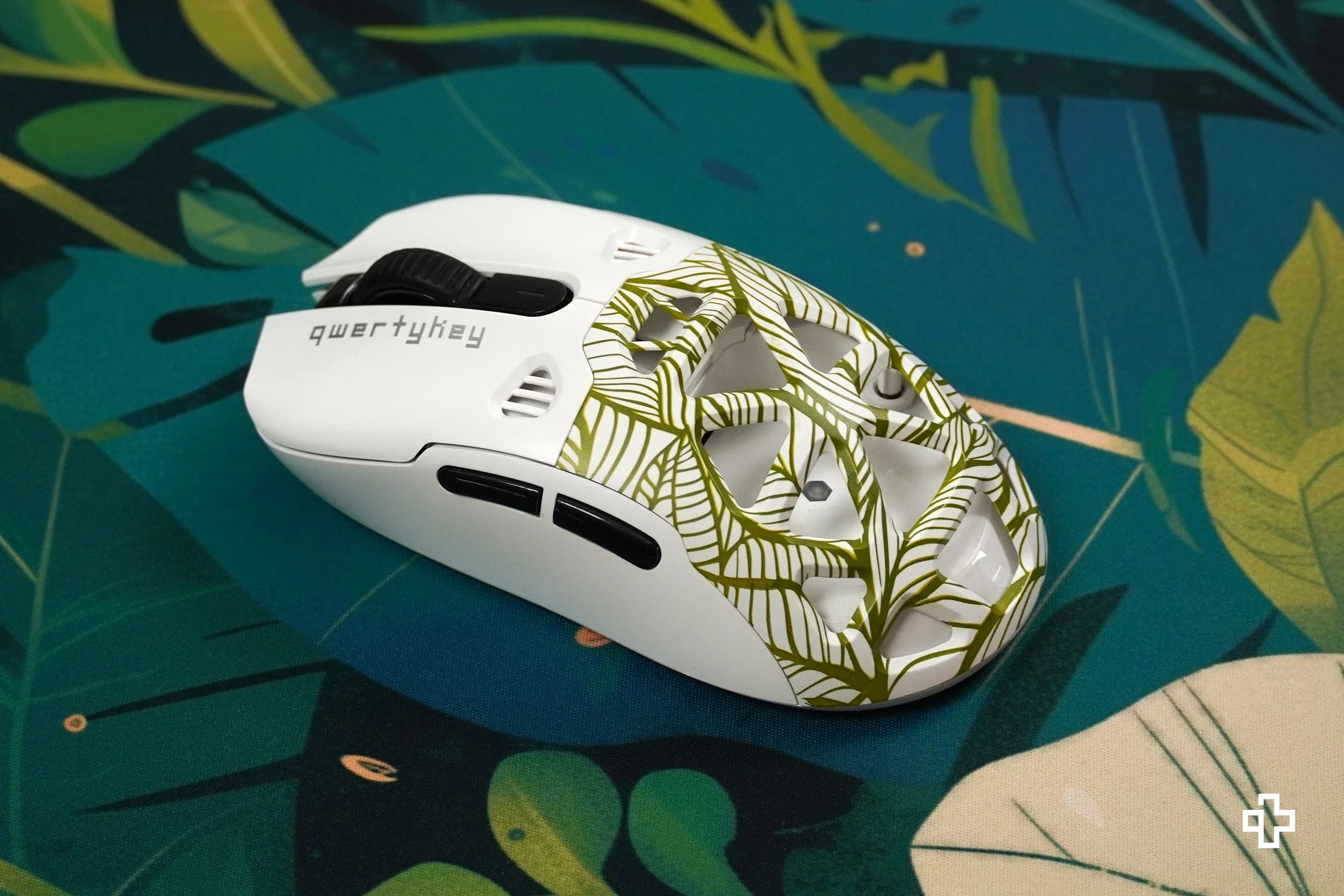 Obudowa myszy QKM1 Leaf, biała