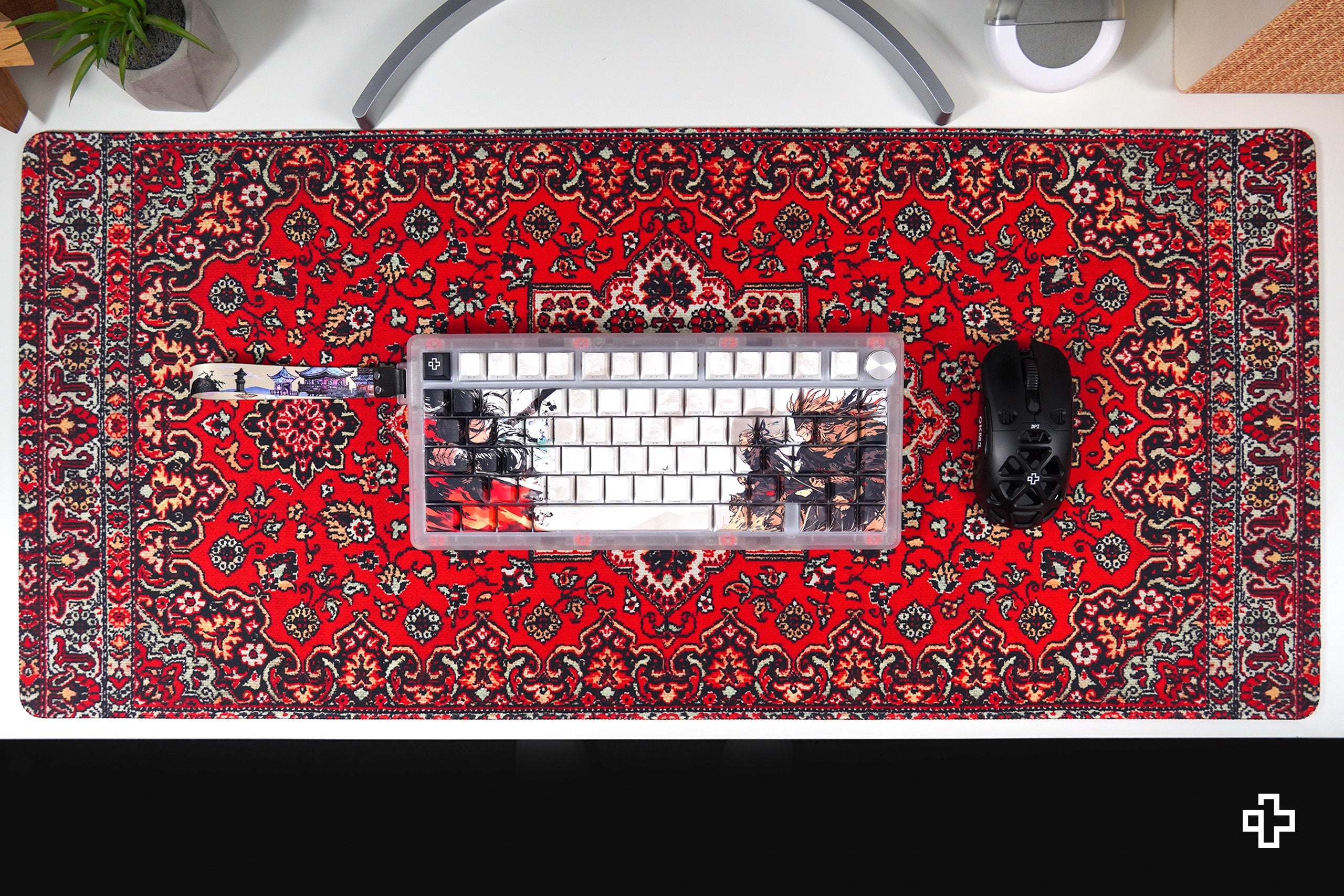 Deskmat / podkładka pod mysz QwertyKey Balcanic 4 mm obszyte krawędzie