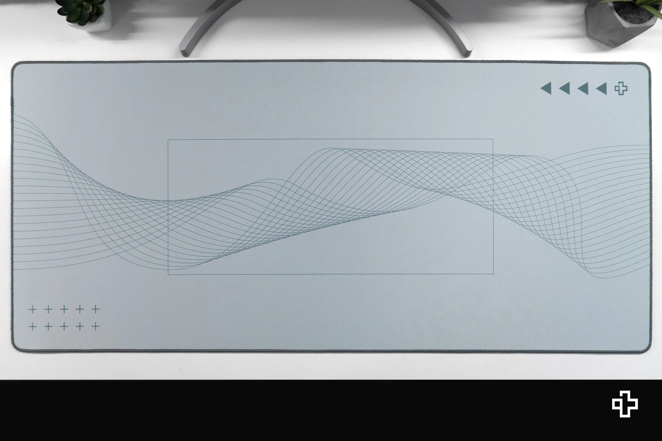 Deskmat / podkładka pod mysz Flow Light, 4 mm, obszyte krawędzie