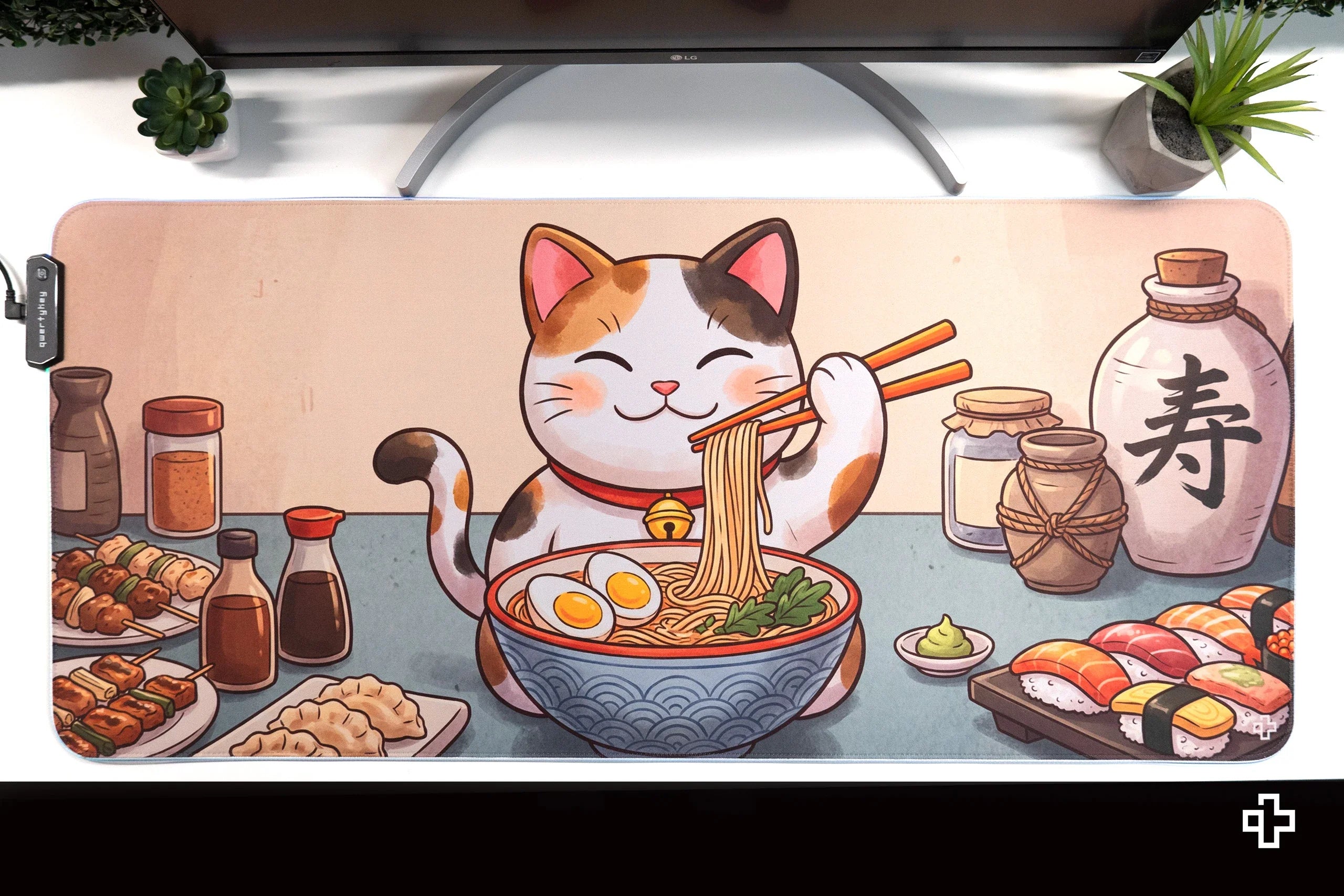 Deskmat / podkładka pod mysz Lucky Neko Ramen RGB, 4 mm, obszyte krawędzie