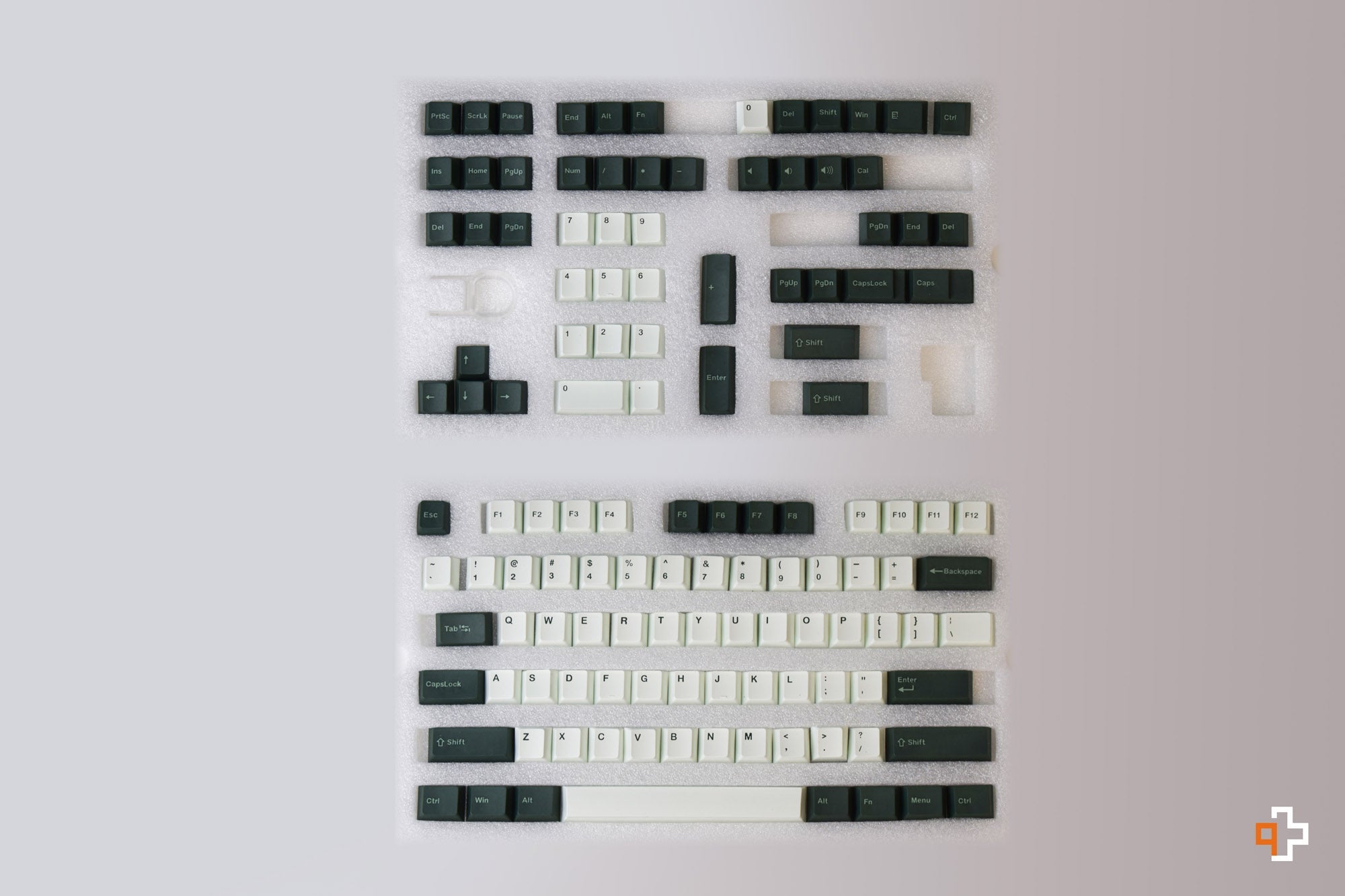 Zestaw keycapów QWERTY Olive profil Cherry PBT Double Shot