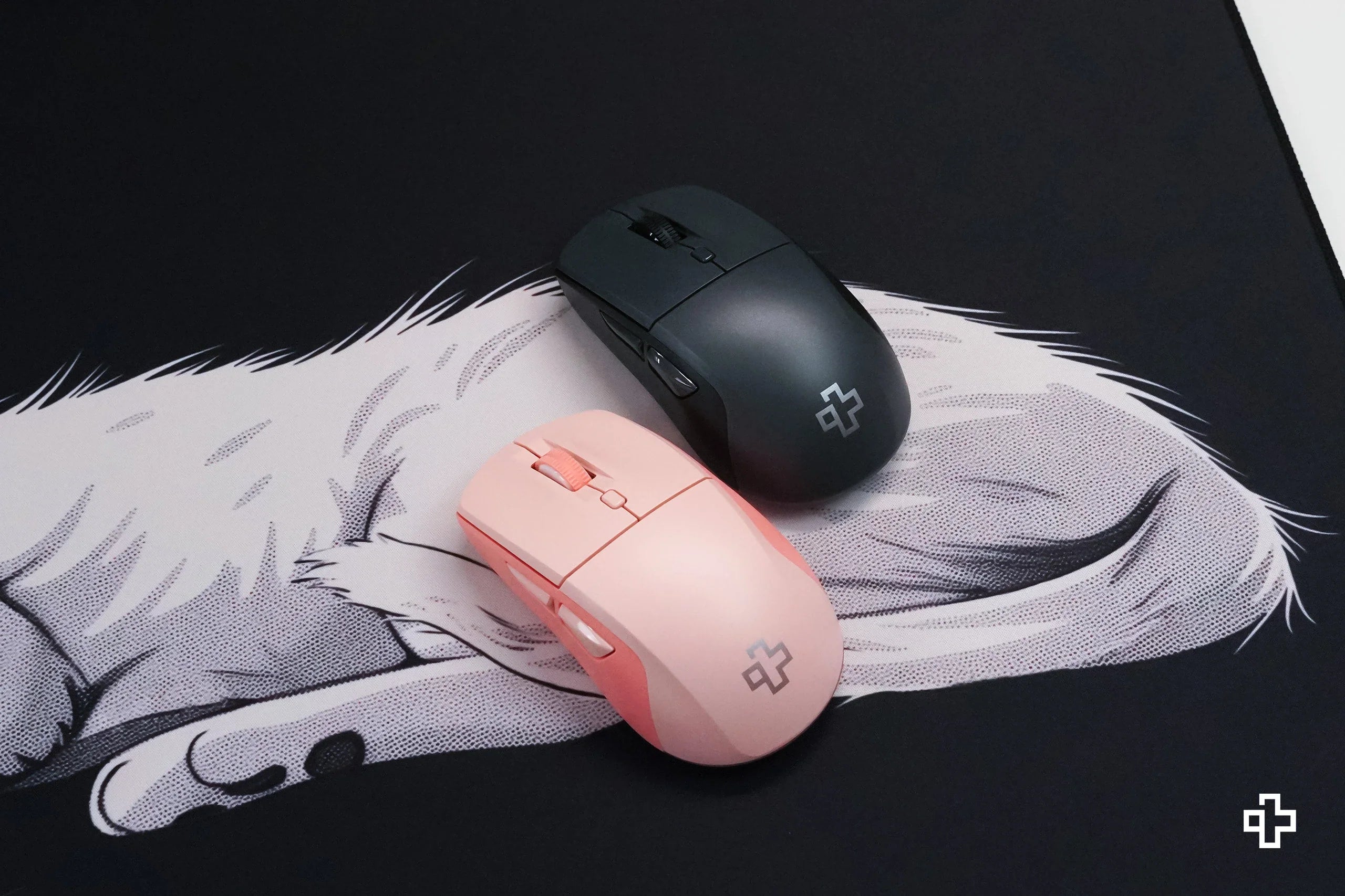 mysz QwertyKey Flow Office Bluetooth bezprzewodowa RGB różowa