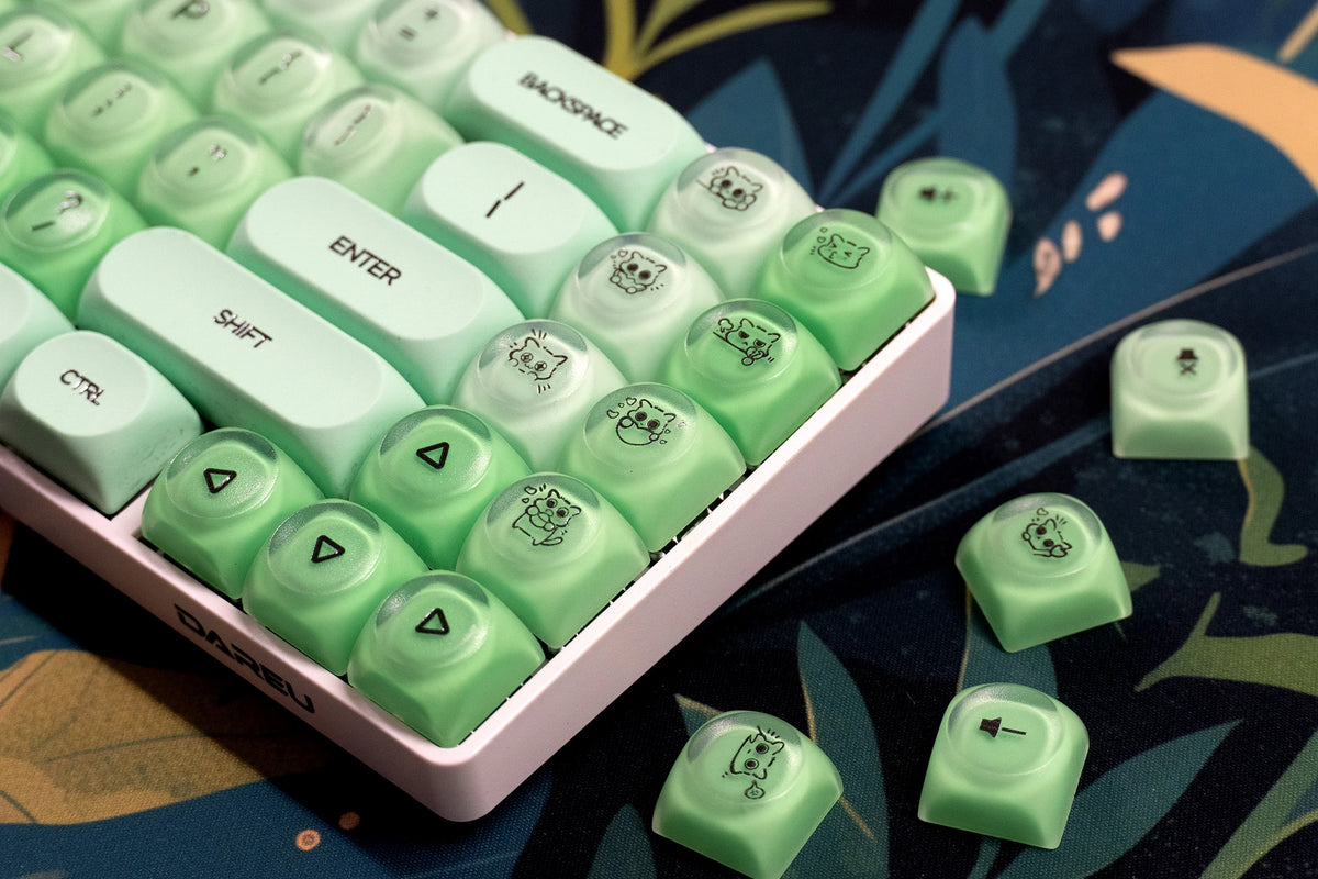 Zestaw keycapów QwertyKey Mint profil HOA