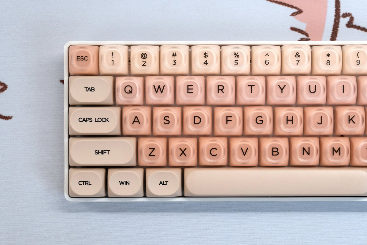 Zestaw keycapów QwertyKey Peach Cream profil HOA