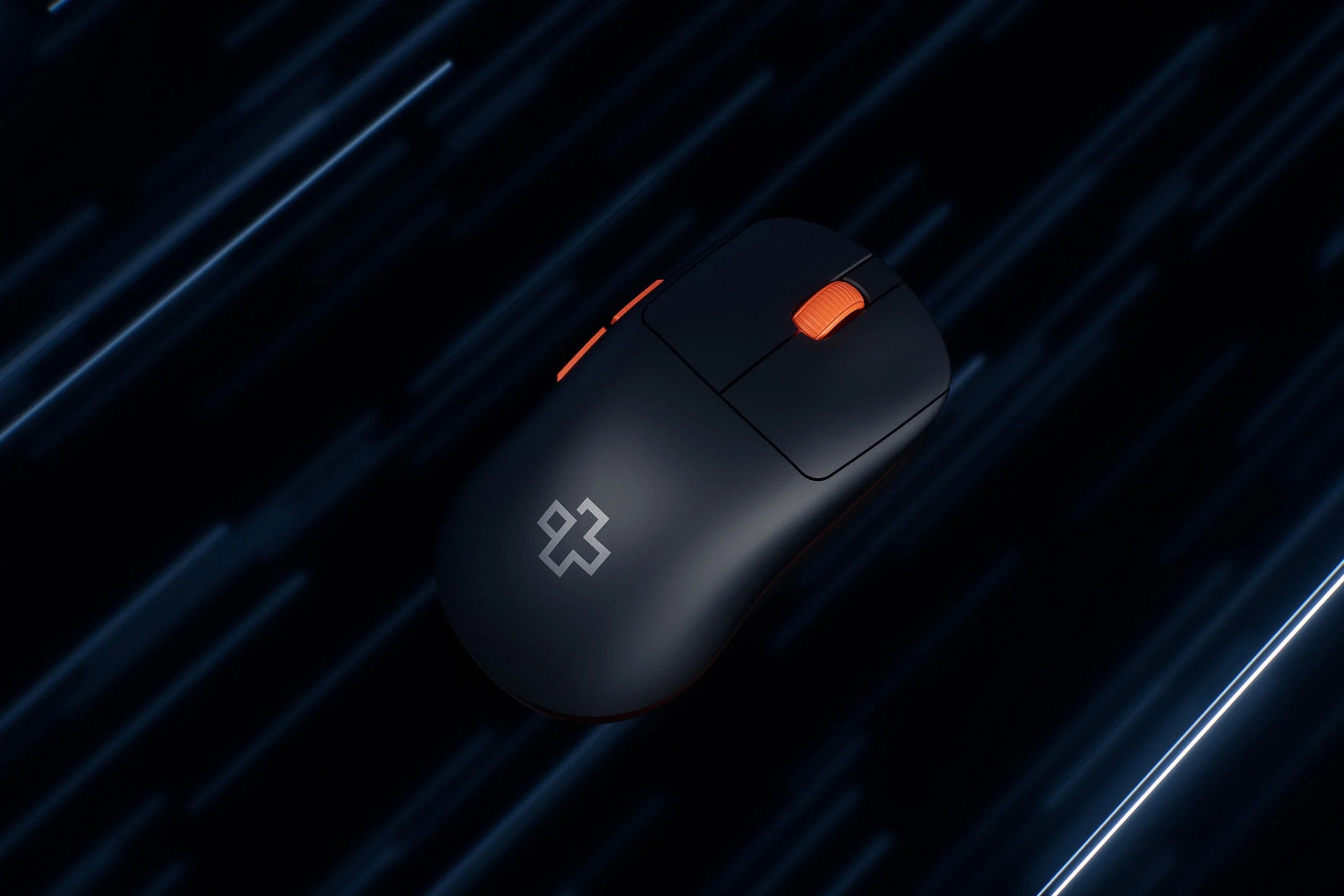 mysz Gaming QwertyKey Falcon czarna 8K, 30.000 DPI, Bluetooth bezprzewodowa trio mode, Pixart 3950