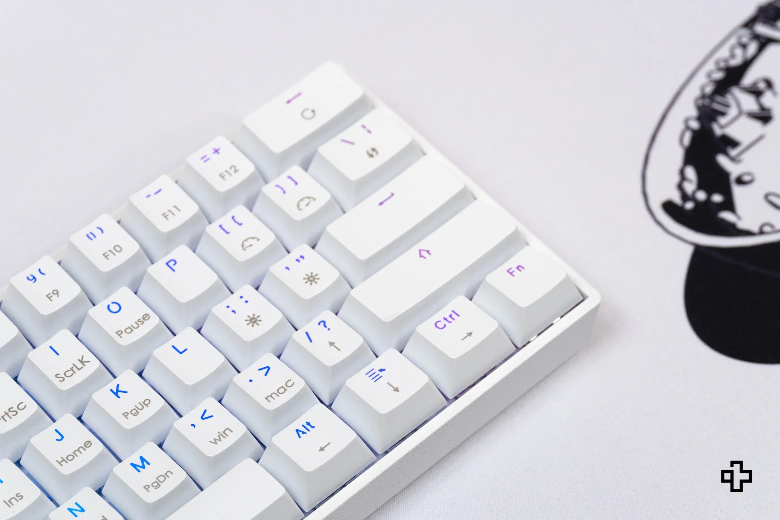 QwertyKey H61 Split, biała - klawiatura mechaniczna gamingowa, Hotswap, RGB