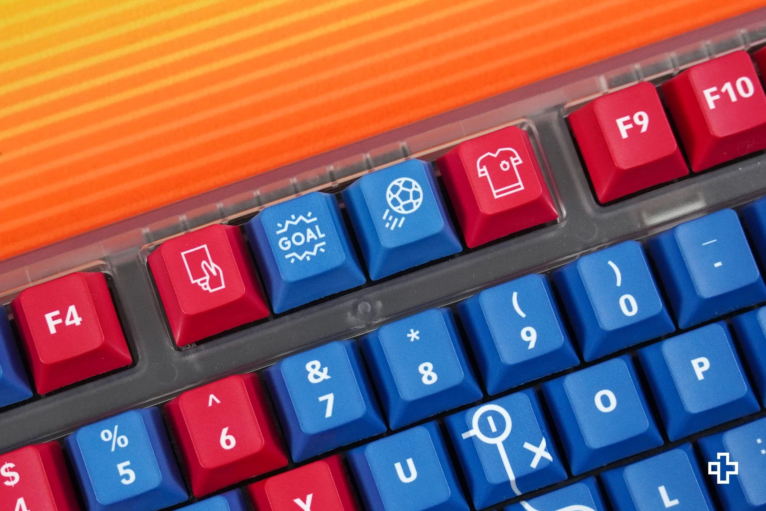 Zestaw keycapów QwertyKey Catalunya Dye Sub, profil Cherry
