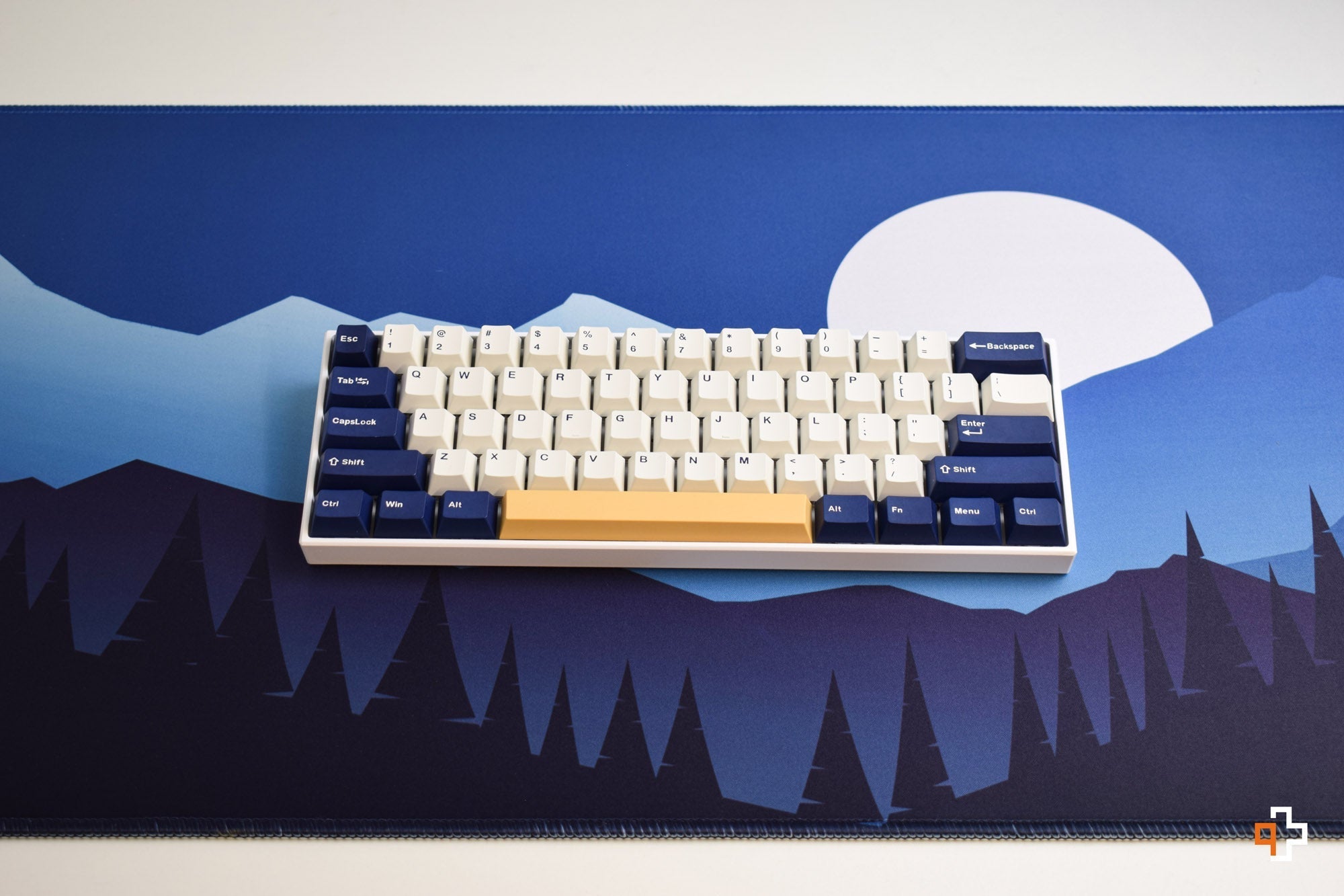 Set Keycaps QWERTY Submarine Profile Cherry PBT Double Shot - QwertyKey